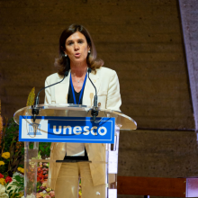 Andorra, Ester Vilarrubla, MoE, c UNESCO,Lily CHAVANCE 1000px.png